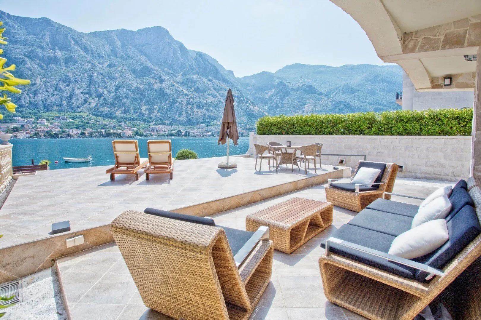 Prodaja, kuća, 200m², Muo, Kotor