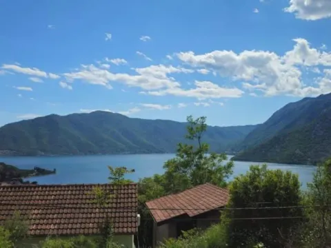 Prodaja, plac, 910m², Risan, Kotor - image 2