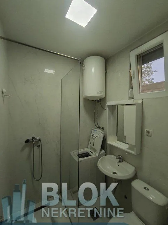 Rent, studio apartment, 28m², Podgorica, Crna Gora