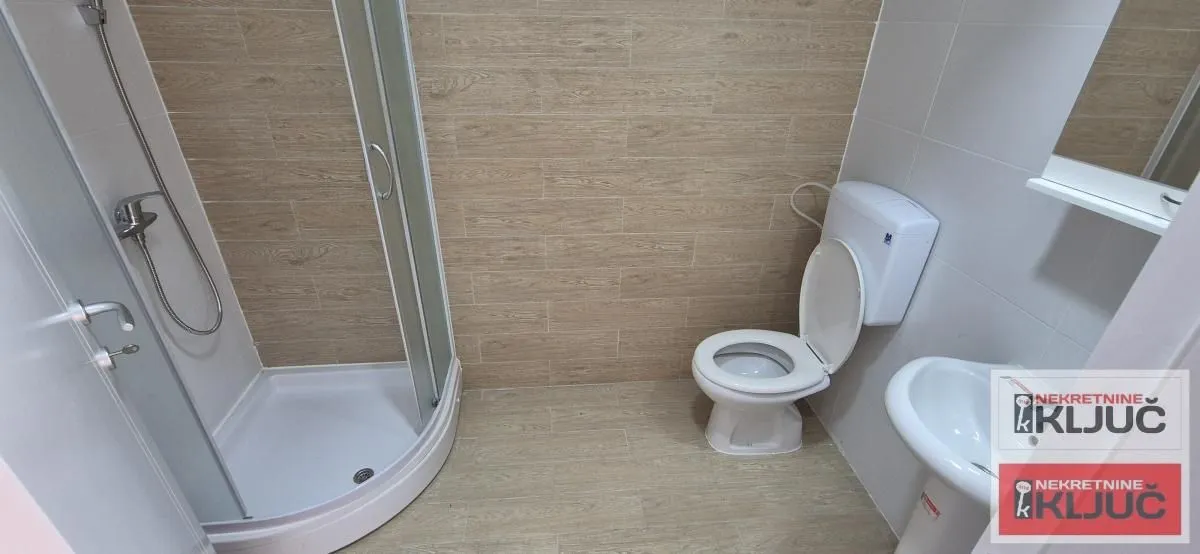 Prodaja, garsonjera, 23m², Lipov gaj, Novi Sad Sve Podlokacije