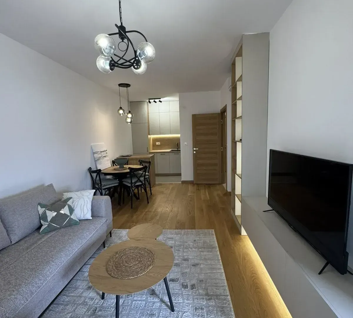 Rent, one bedroom apartment, 45m², City Kvart, Podgorica
