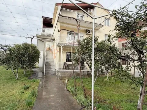 Izdavanje, stan, 108m², Stari Aerodrom, Podgorica - image 13