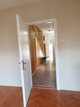Prodaja, kuća, 180m², Momišići, Podgorica - image 3