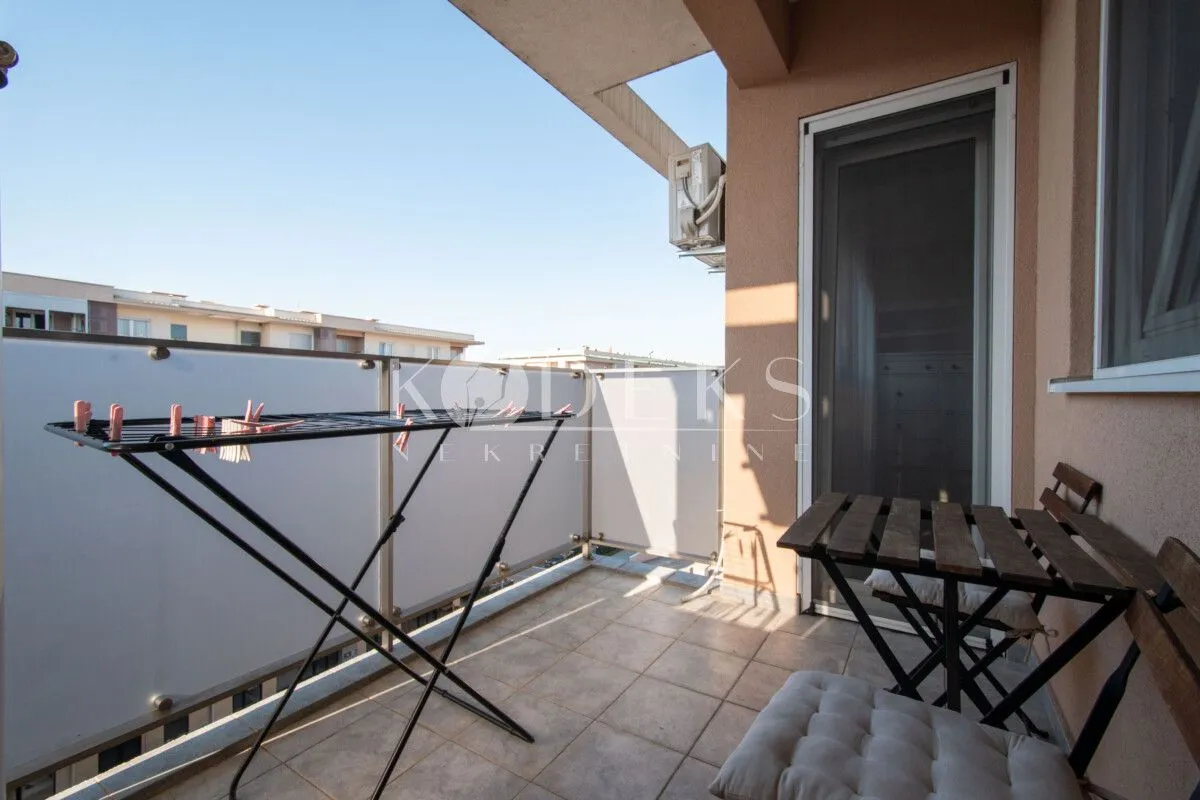 Izdavanje, dvosoban stan, 71m², City Kvart, Podgorica