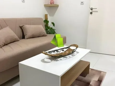 Rent, three bedroom apartment, 45m², Medijana, Niš