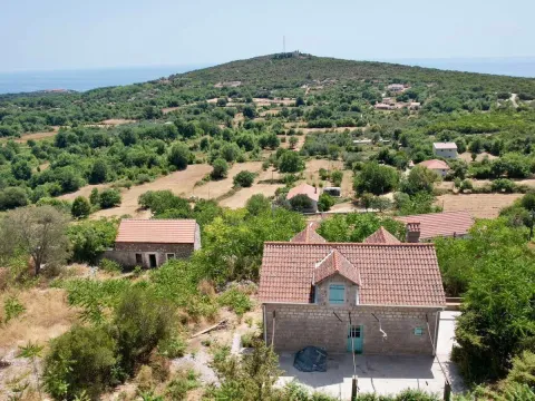 Prodaja, kuća, 138m², Zagora, Kotor - image 14