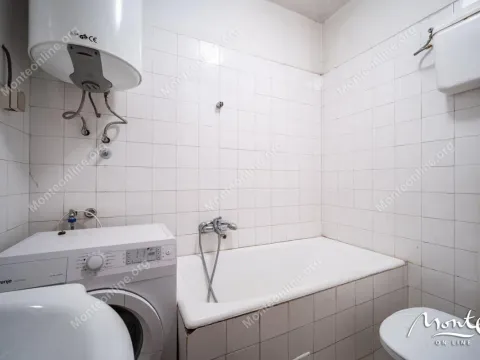 Prodaja, dvosoban stan, 64m², Risan, Kotor - image 23