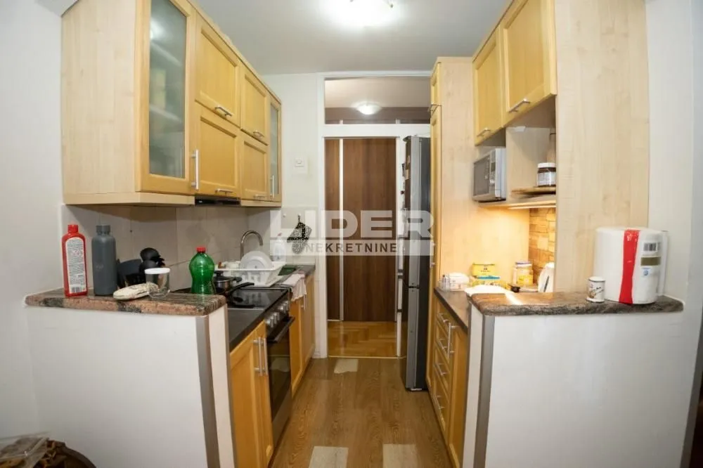 Prodaja, dvosoban stan, 74m², Novi Beograd Blok 63, Novi Beograd Sve Podlokacije