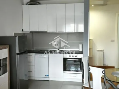 Izdavanje, dvosoban stan, 40m², Đeram Pijaca, Beograd - image 4