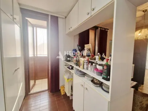 Prodaja, trosoban stan, 102m², Čukarica, Beograd - image 6
