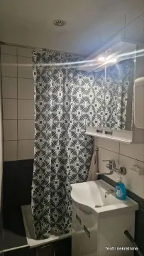 Rent, two bedroom apartment, 36m², Savski Venac, Beograd - image 6
