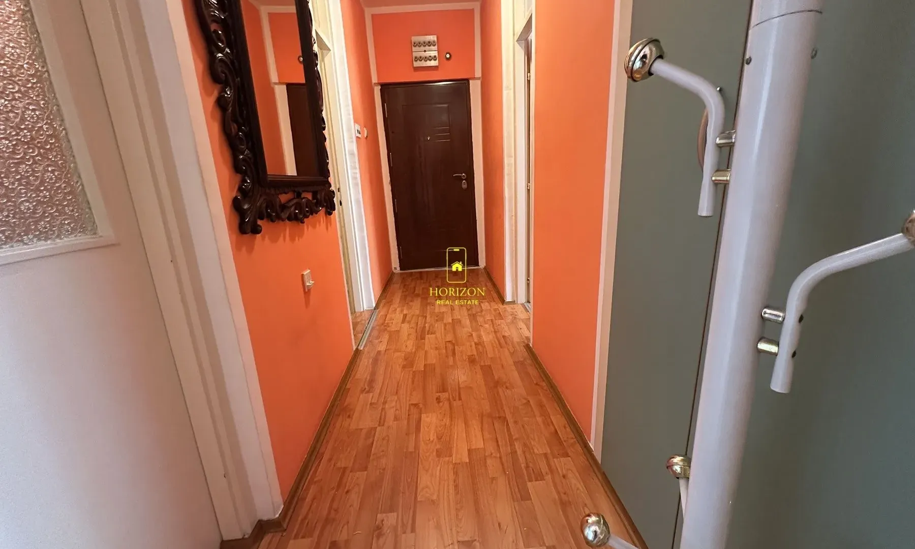 Prodaja, jednosoban stan, 48m², Gintaš, Podgorica