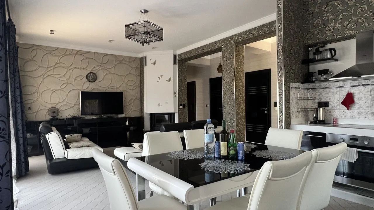 Prodaja, trosoban stan, 101m², Orahovac, Kotor