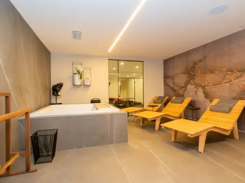 Prodaja, kuća, 500m², Podgorica, Crna Gora - image 16