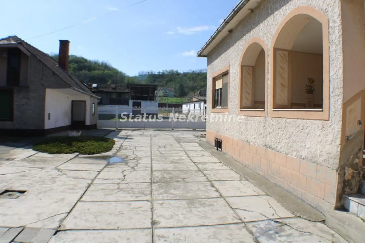 Prodaja, kuća, 148m², Titel, Novi Sad