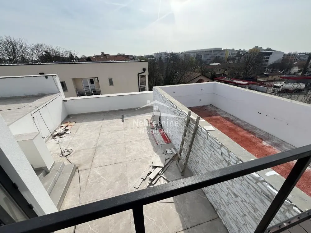 Prodaja, stan, 230m², Zemun Sve Podlokacije, Beograd