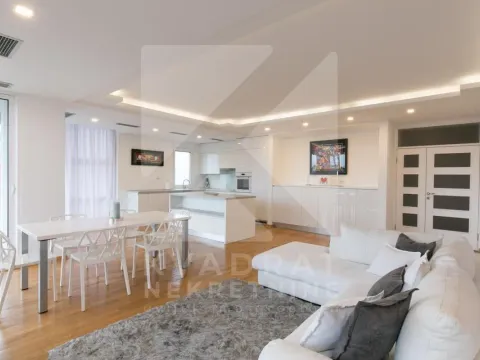 Izdavanje, dvosoban stan, 123m², Momišići, Podgorica - image 2