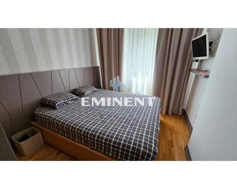 Izdavanje, dvosoban stan, 44m², Banovo Brdo, Beograd