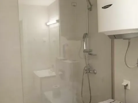 Rent, one bedroom apartment, 43m², Donja Lastva, Tivat - image 8