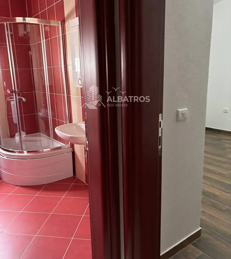 Sale, house, 250m², Polje, Bar
