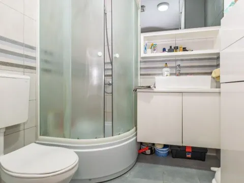 Prodaja, jednosoban stan, 48m², Tuški Put, Podgorica - image 8