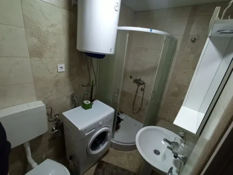 Rent, one bedroom apartment, 40m², Stari Aerodrom, Podgorica - image 5