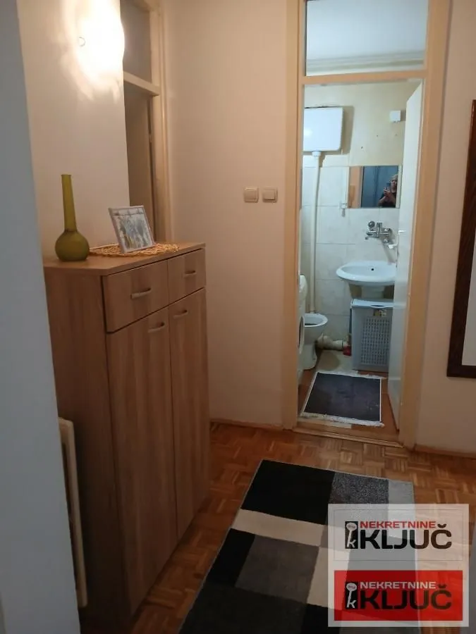 Prodaja, jednosoban stan, 41m², Novo naselje, Novi Sad
