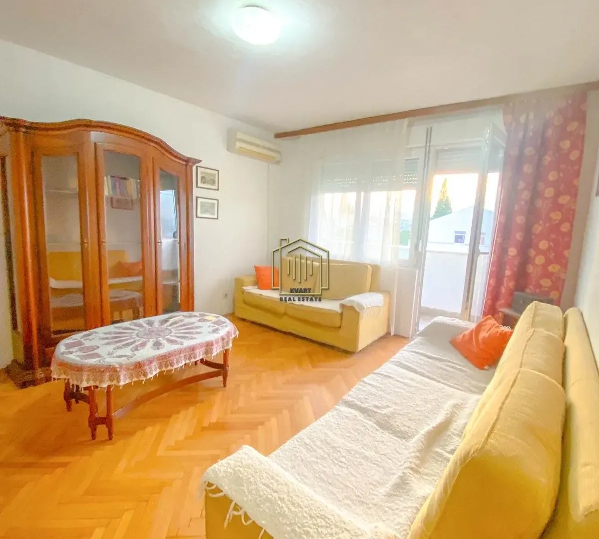 Izdavanje, jednosoban stan, 50m², Preko Morače, Podgorica