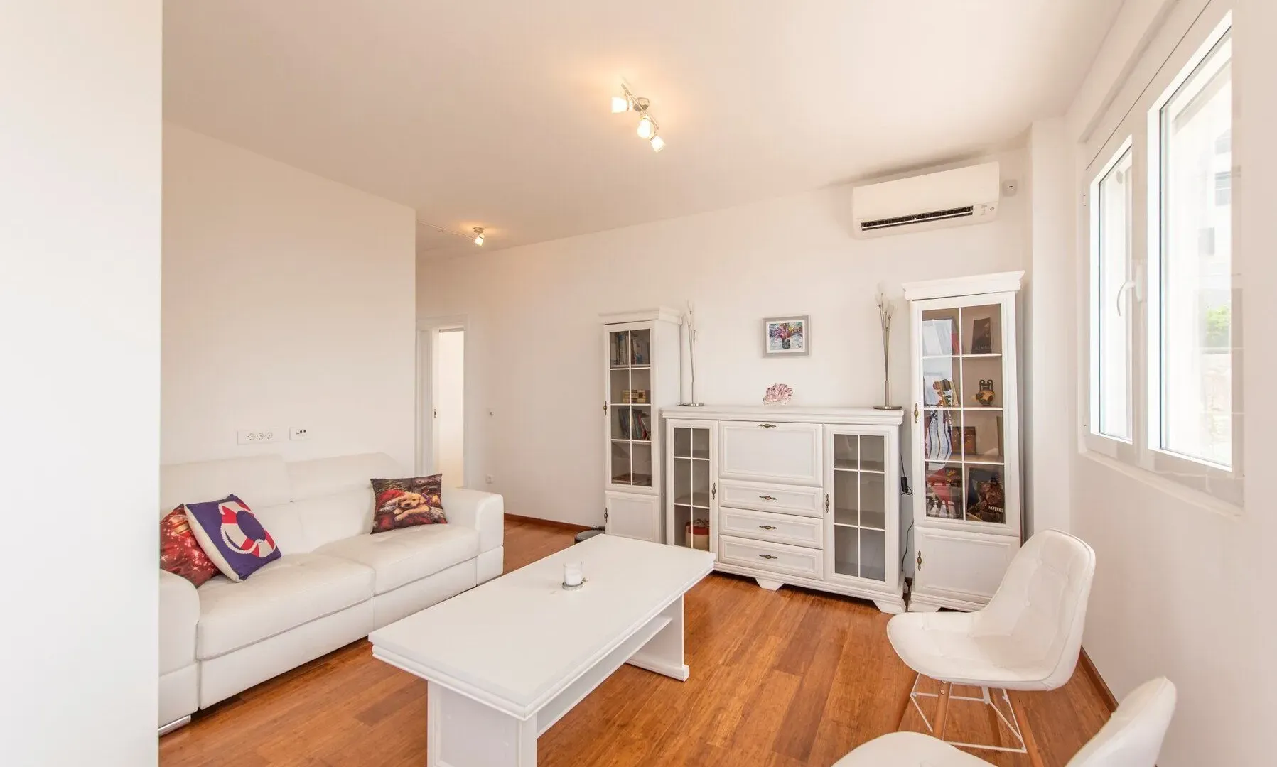 Sale, house, 270m², Reževići, Budva