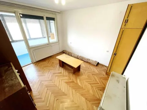 Izdavanje, trosoban stan, 60m², Medijana, Niš - image 6