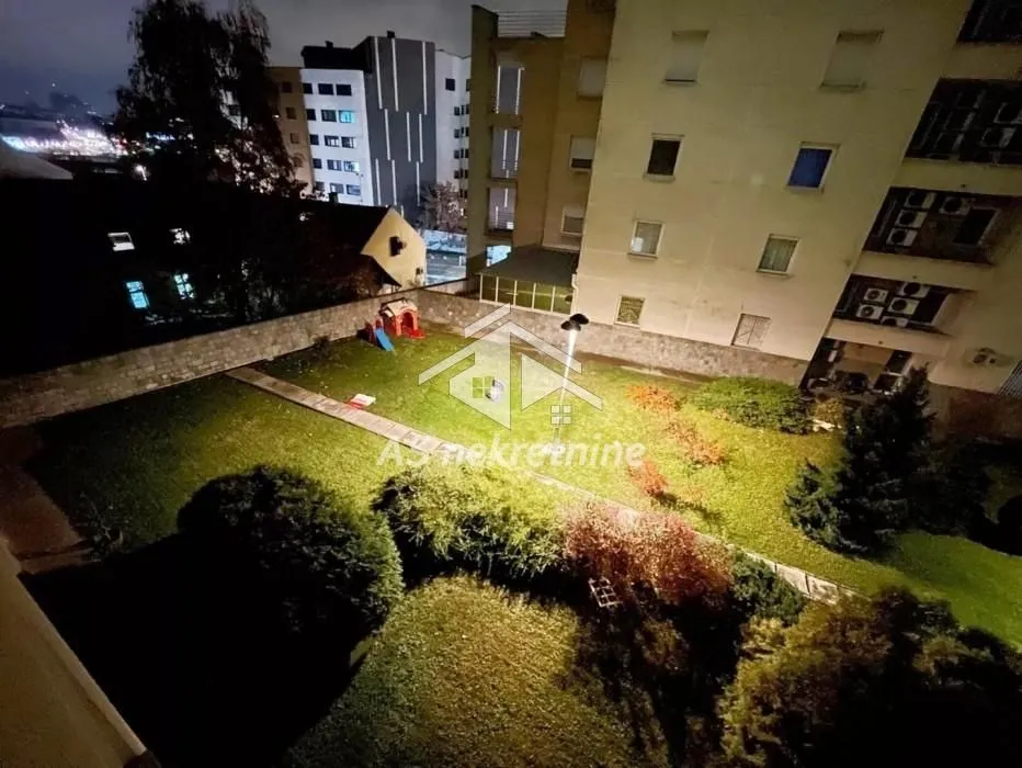 Rent, three bedroom apartment, 95m², Autokomanda, Voždovac Sve Podlokacije