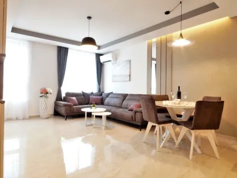 Rent, one bedroom apartment, 46m², Budva, Crna Gora - image 3