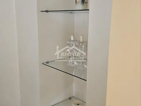 Izdavanje, stan, 191m², Stari Grad, Beograd - image 9