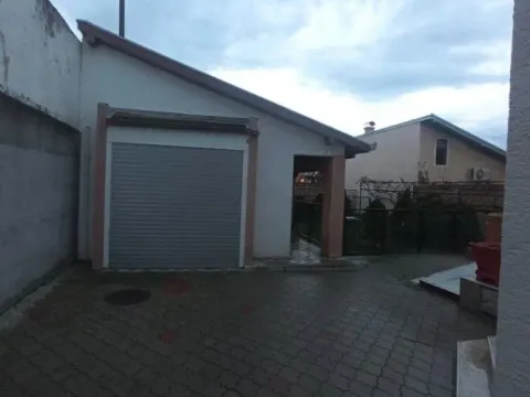 Sale, house, 180m², Adice, Novi Sad Sve Podlokacije - image 11