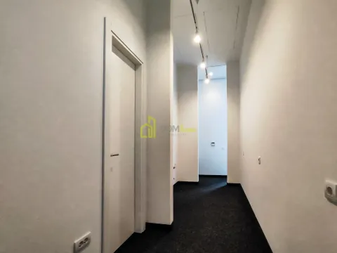 Prodaja, poslovni prostor, 128m², Ljubović, Podgorica - image 9