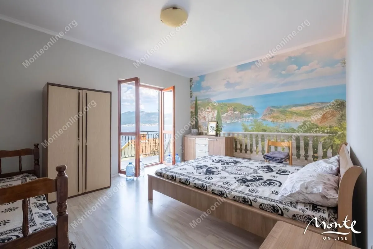 Prodaja, kuća, 147m², Krašići, Tivat