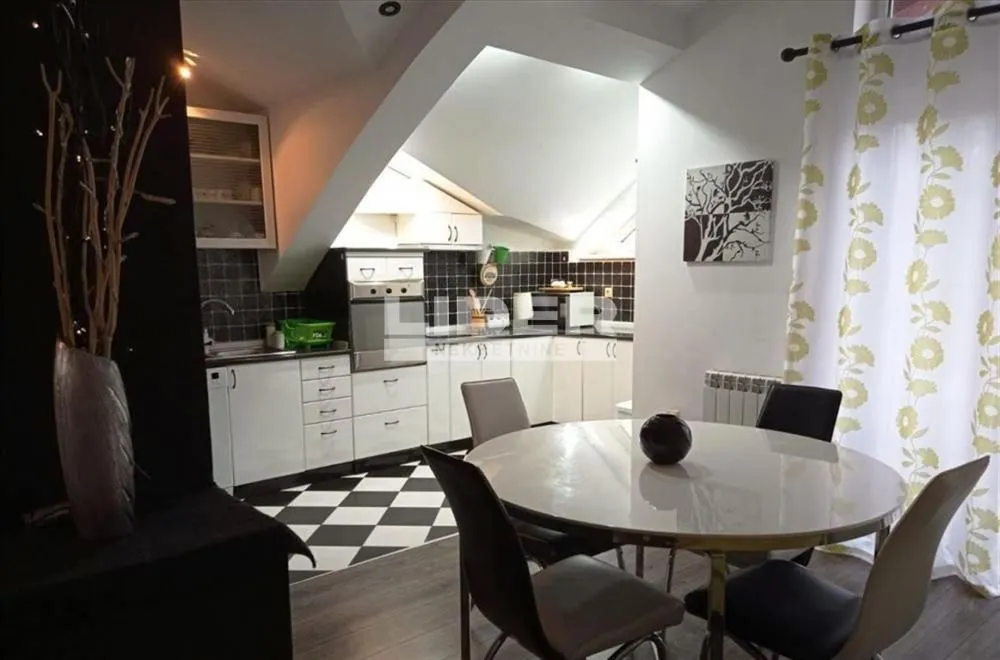 Sale, three bedroom apartment, 133m², Uciteljsko Naselje, Zvezdara Sve Podlokacije