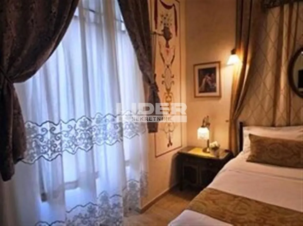 Sale, one bedroom apartment, 41m², Stari Grad, Beograd