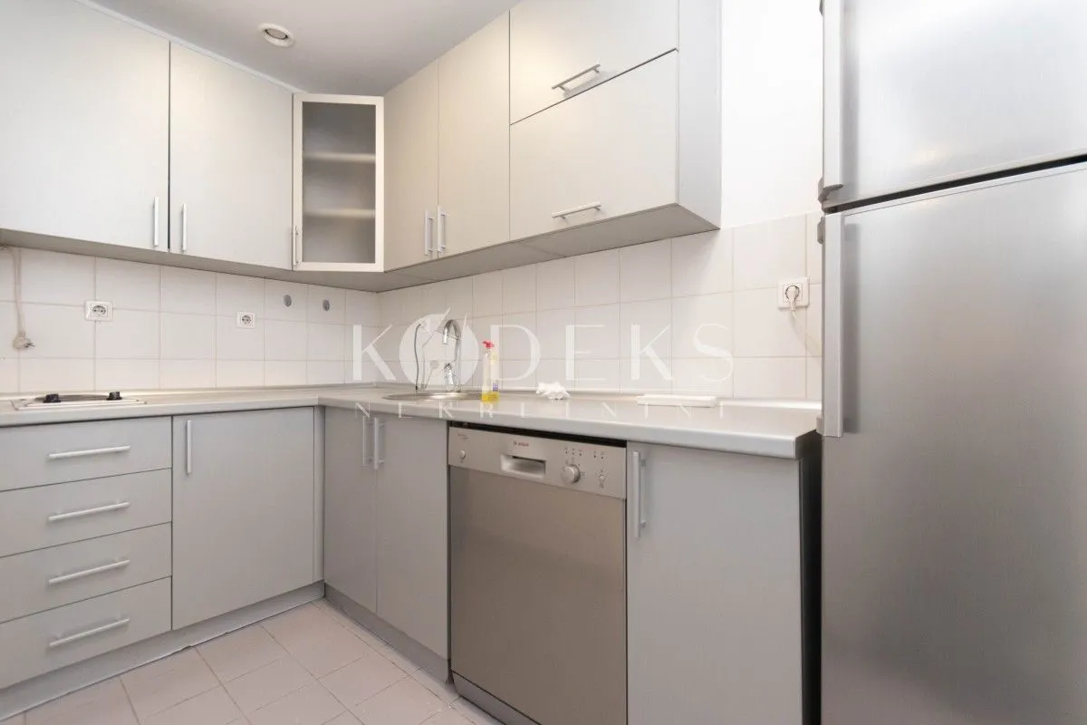 Rent, office space, 318m², Preko Morače, Podgorica