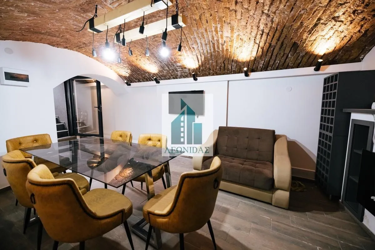 Sale, house, 290m², Medijana, Niš