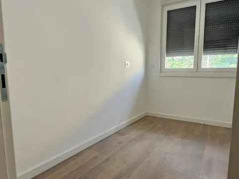 Prodaja, dvosoban stan, 58m², Zemun Gornji Grad, Zemun Sve Podlokacije - image 9