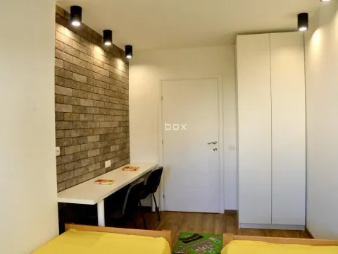 Izdavanje, trosoban stan, 61m², Centar, Niš - image 9