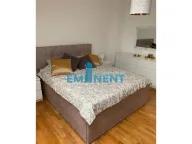 Izdavanje, četvorosoban stan, 135m², Senjak, Beograd - image 7