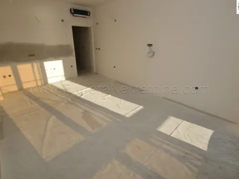 Prodaja, jednosoban stan, 42m², Đenovići, Herceg Novi - image 3