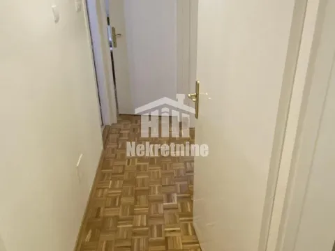 Izdavanje, trosoban stan, 93m², Stari Košutnjak, Rakovica - image 17