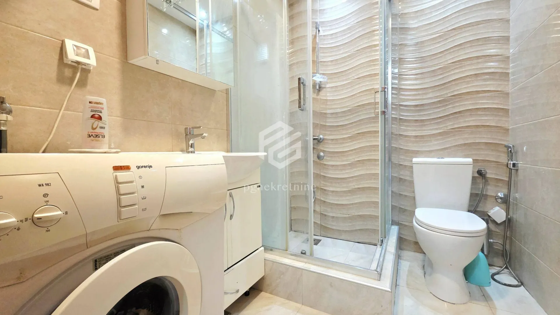 Rent, two bedroom apartment, 56m², Dalmatinska ulica, Podgorica