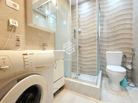 Izdavanje, dvosoban stan, 56m², Dalmatinska ulica, Podgorica - image 10