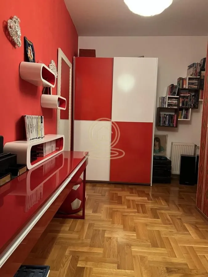 Prodaja, četvorosoban stan, 128m², Novo naselje, Novi Sad
