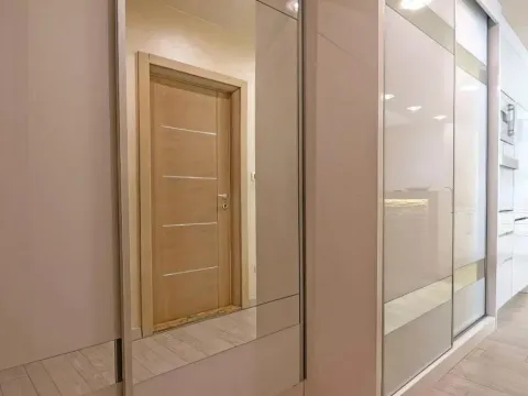 Prodaja, dvosoban stan, 80m², Budva, Crna Gora - image 18