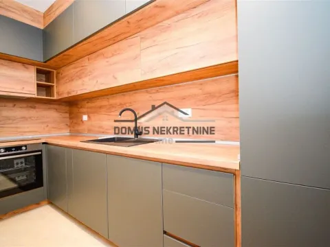 Rent, two bedroom apartment, 75m², City Kvart, Podgorica - image 5